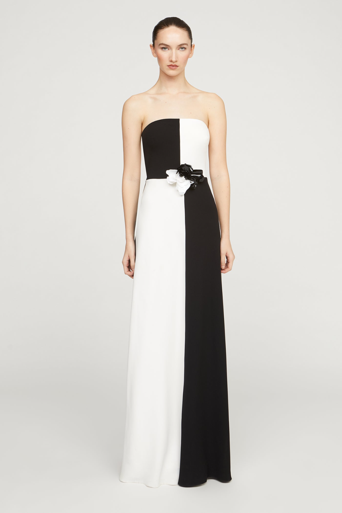 Cassia Crepe Color Block Gown 6 / Black/ Ivory