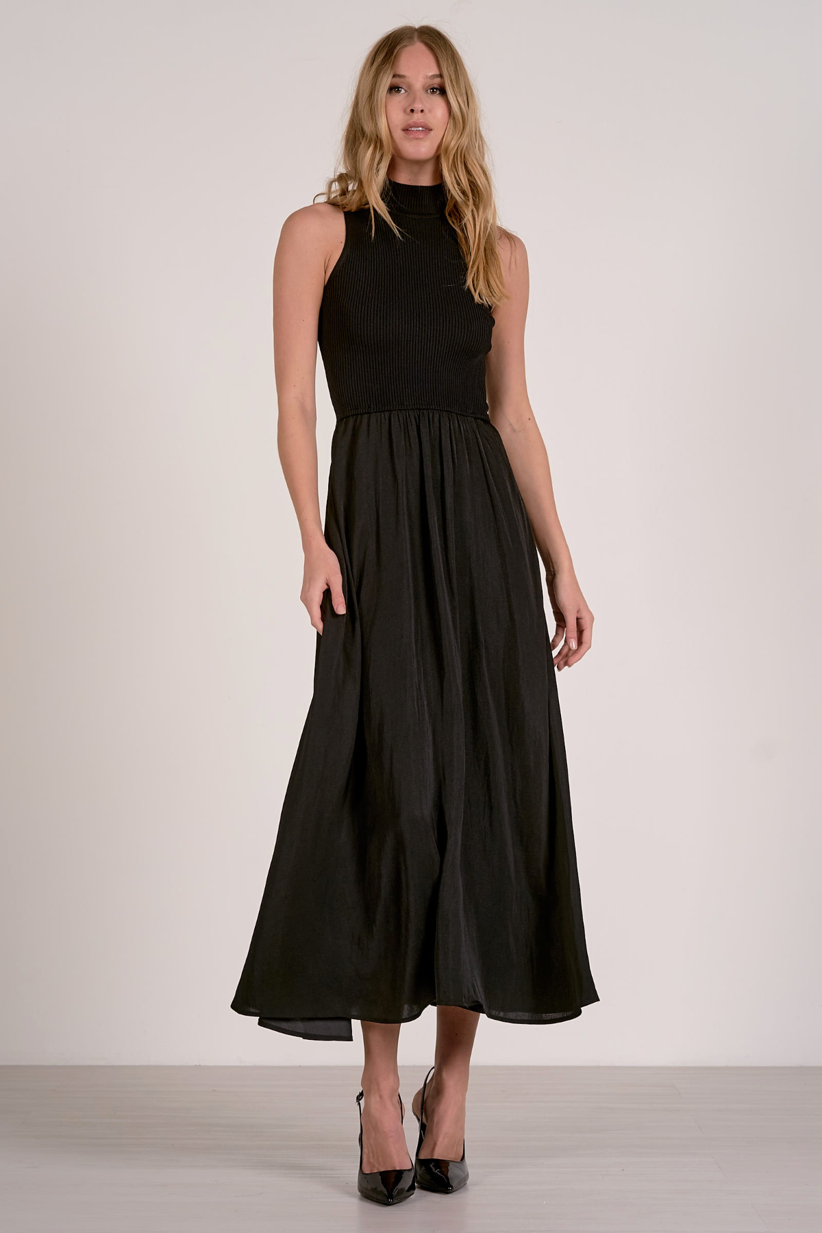 lace corset maxi dress Black Satin Lace Corset Maxi Dress Black / 8