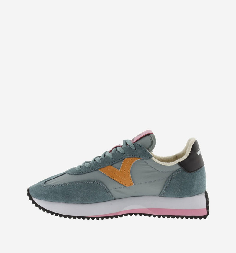 White Smoke Cosmos Sneaker Sneaker