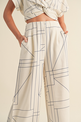 Plot Twist Wide Leg Pant