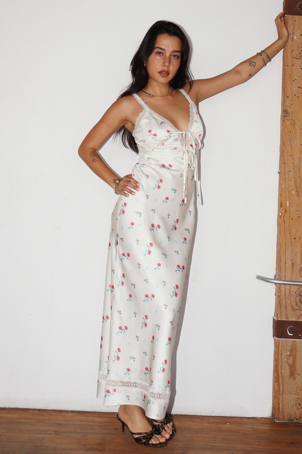 Light Gray Lipstick & Lace Rose Maxi Dress Maxi Dress