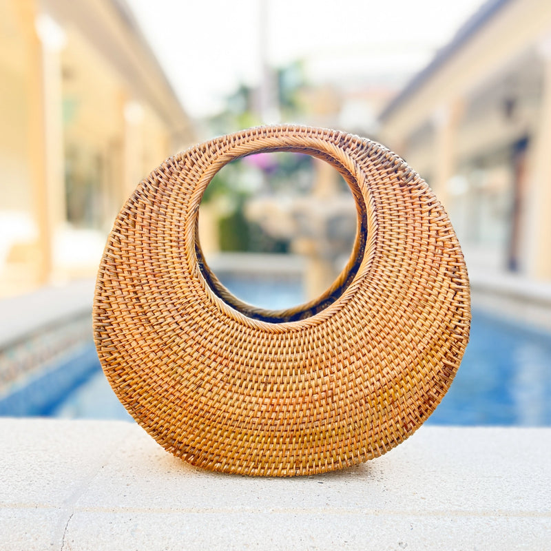 Light Gray Winding Road Rattan Bag Beach Bag