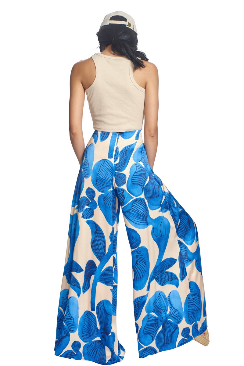The Grace Pant in Blue Flower