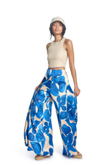 The Grace Pant in Blue Flower