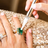 Tan Bling Brush Jewelry Cleaner Cleaner