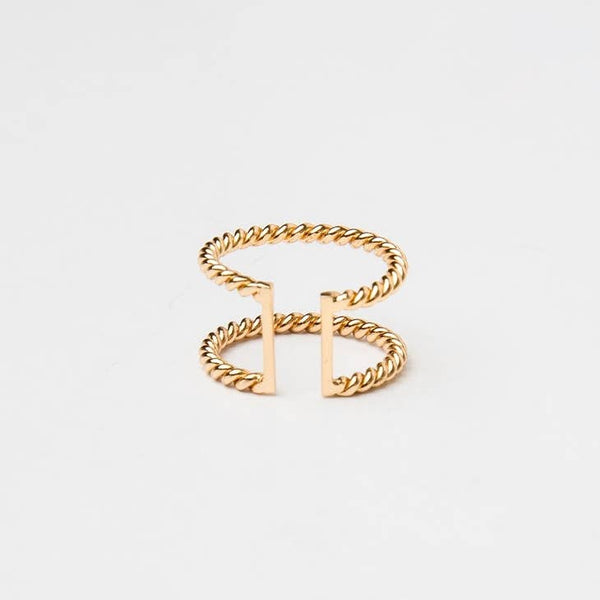 White Smoke Twisted Aspen Double Ring Ring