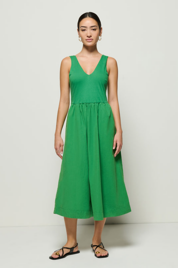 Daria V-Neck Midi