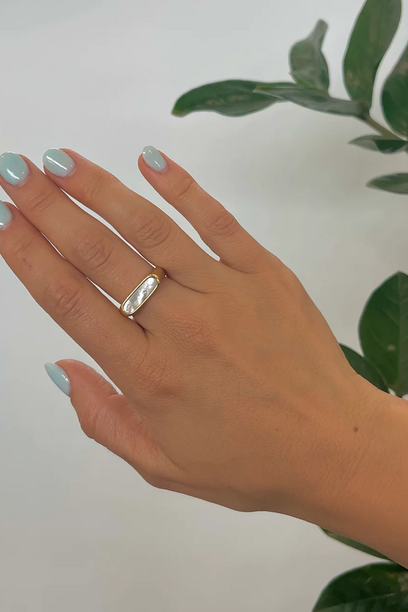 Dark Gray Ariel Seashell Ring Ring