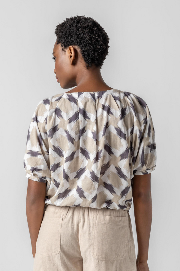 Short Sleeve Tie Waist Top in Neutral Ikat Print