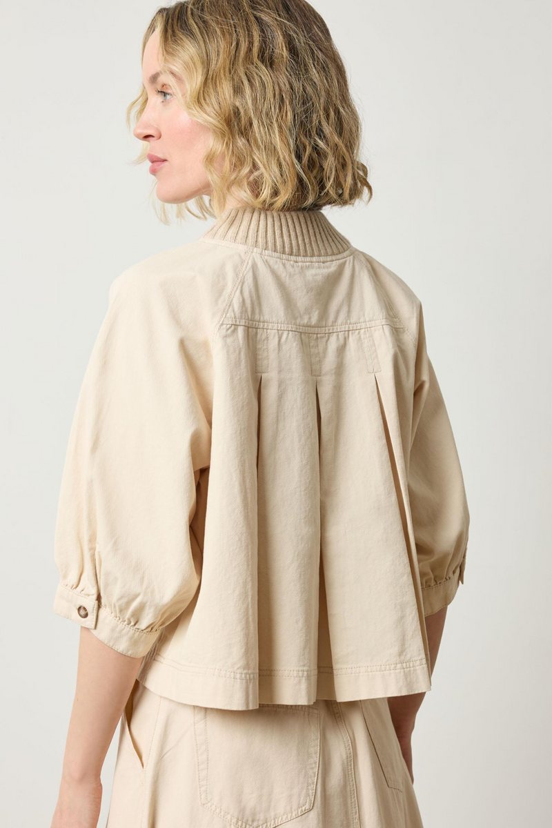 Light Gray Knit Collar Twill Top Top