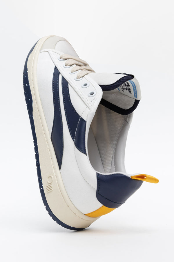White Smoke Portland Sneaker Sneaker