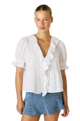 White Smoke Lyric Top Top