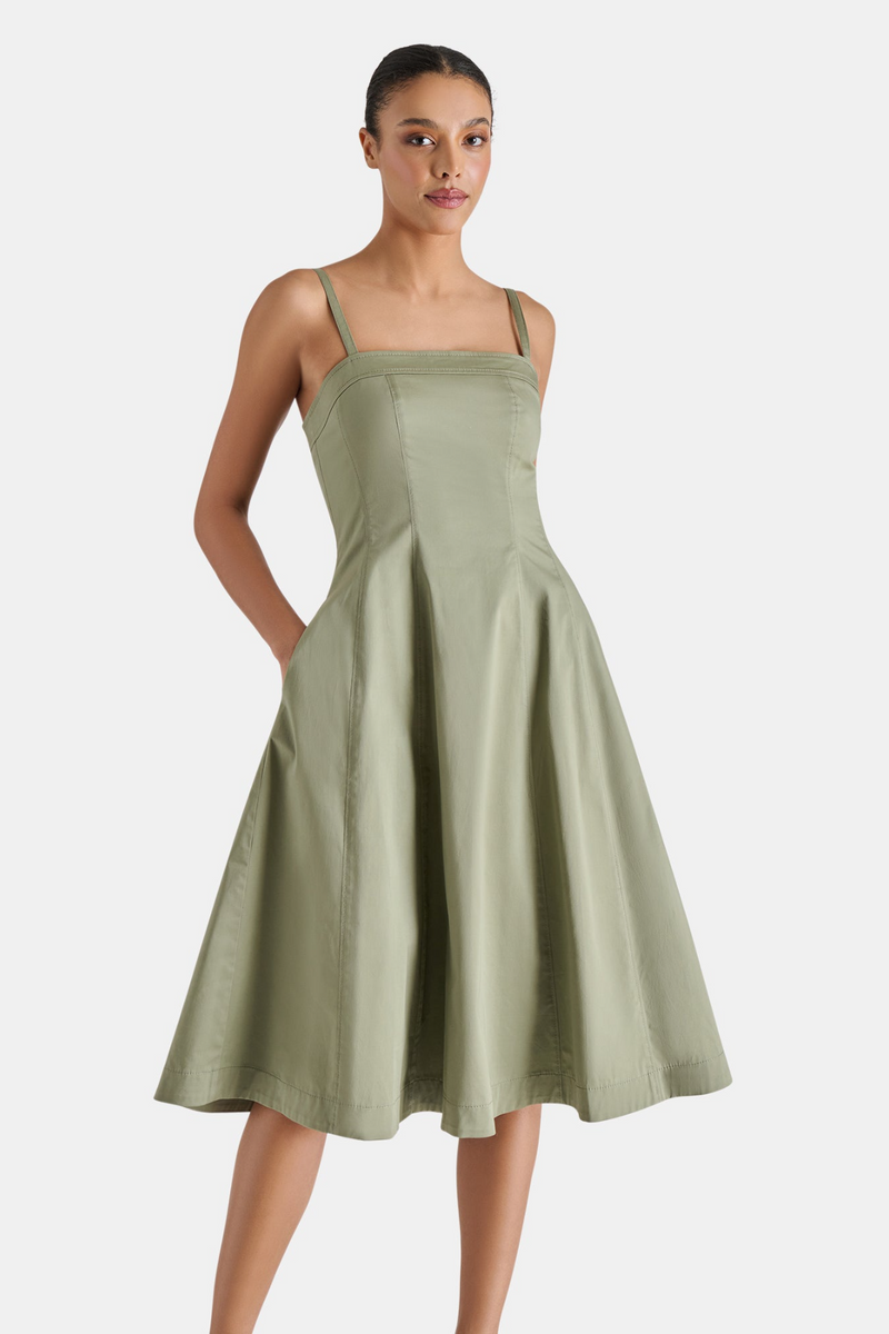 White Smoke Raleigh Dress Midi Dress