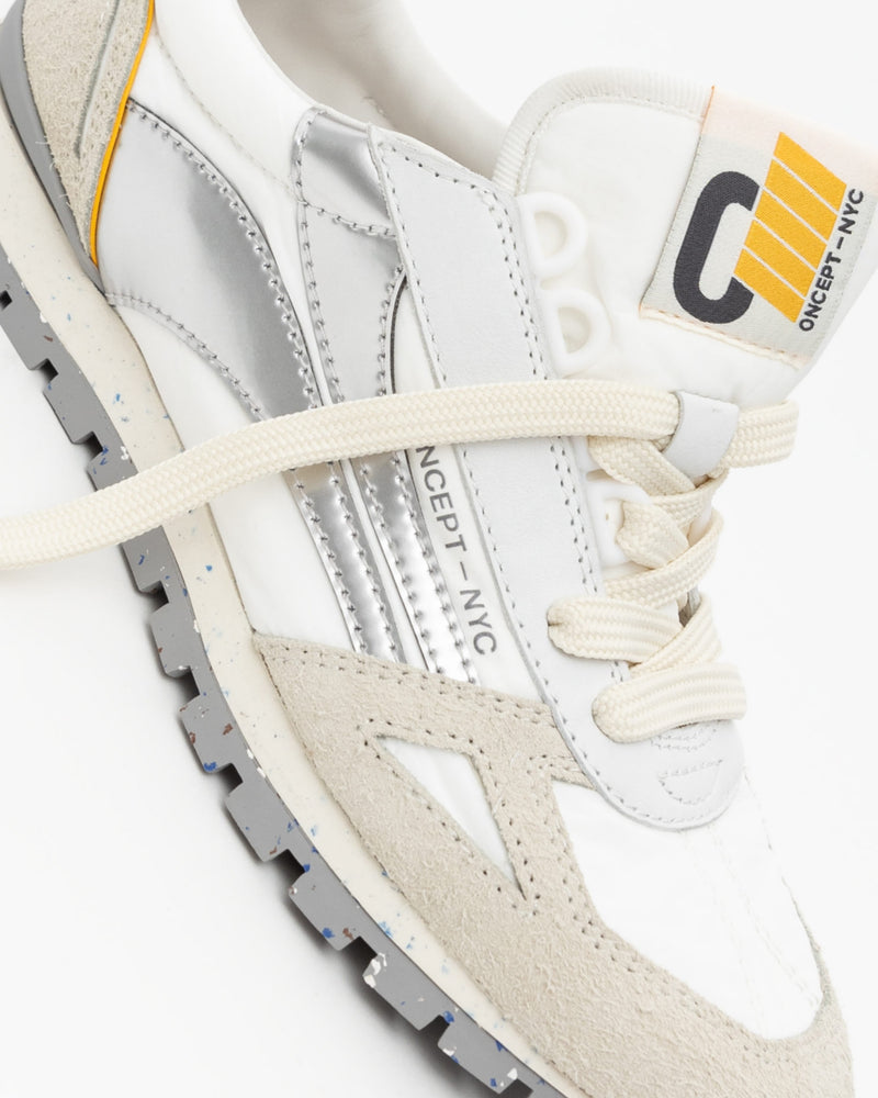 Beige Toronto Sneaker | Silver Flash Sneaker