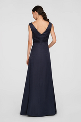 Leah | Sleeveless Gown
