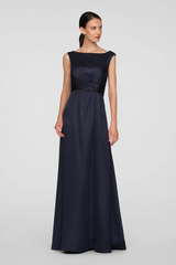 Leah | Sleeveless Gown