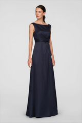 Leah | Sleeveless Gown