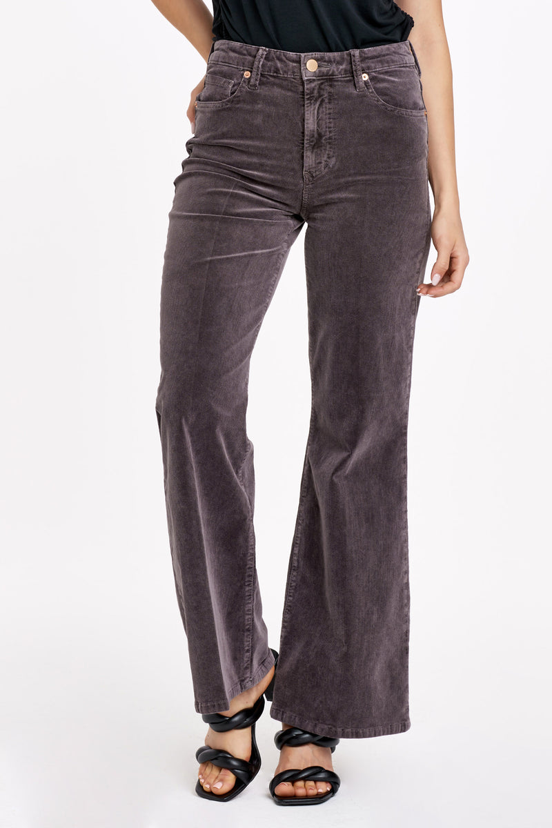 White Smoke Fiona Super High Rise Clean Hem Jean Jeans