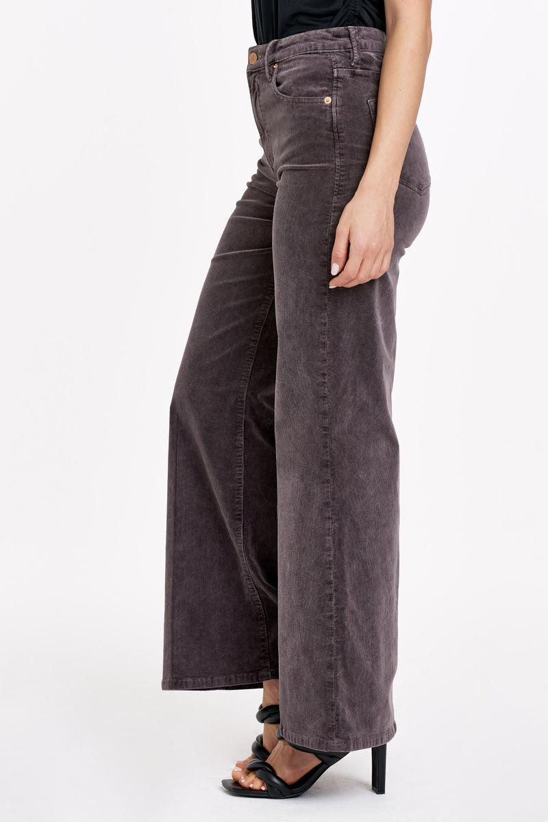 White Smoke Fiona Super High Rise Clean Hem Jean Jeans