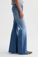 Lavender Georgia Relaxed Flare Jean | 17 Years Duet Jeans