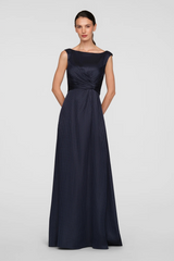 Leah | Sleeveless Gown
