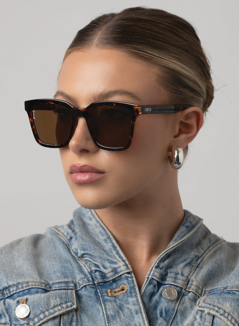Gray Otra Sunglasses Sunglasses