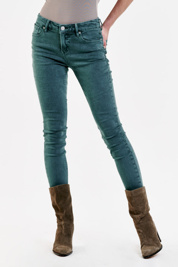 White Smoke Gisele High Rise Ankle Skinny Jean Jeans