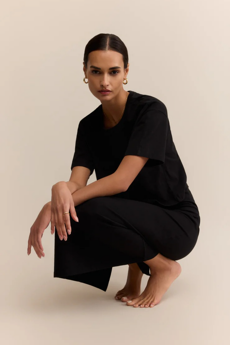 Black On The Go Tee T Shirt