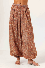 Lavender Elisse Balloon Joggers in Floral Vine Pant