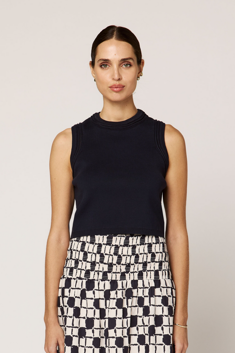 Black Jade Top Top