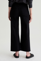 Light Gray Saige Wide Leg Crop | Super Black Jeans
