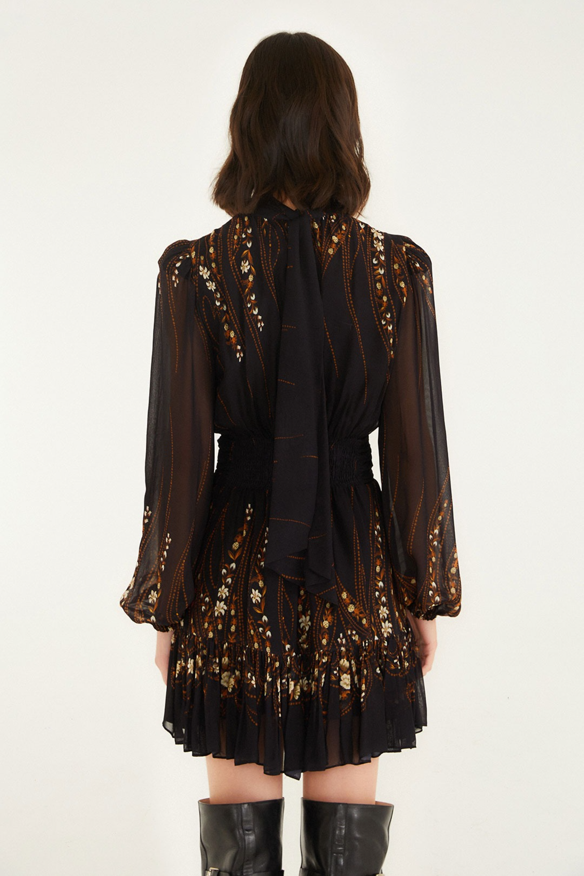 Garden Silhouette Black Long Sleeve Mini Dress Two Cumberland Garden Silhouette Black Long Sleeve Mini Dress Two Cumberland