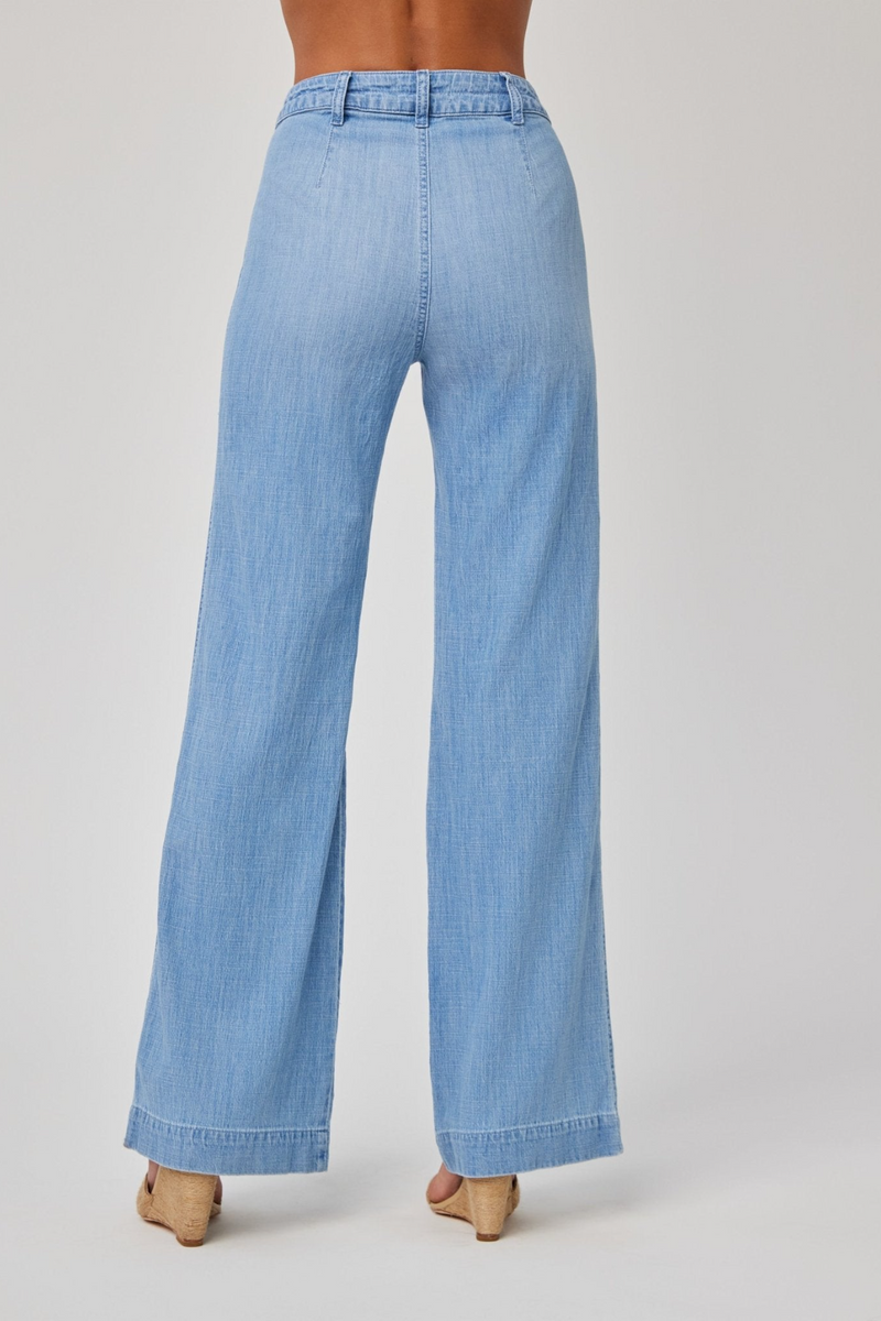 Gray Lola Two Pocket Wide Leg in Sea Breeze Wash Pant