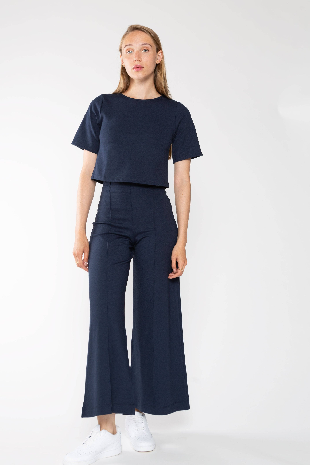 Ponte Knit Wide Leg Pant: Cropped – Two Cumberland display picture 1