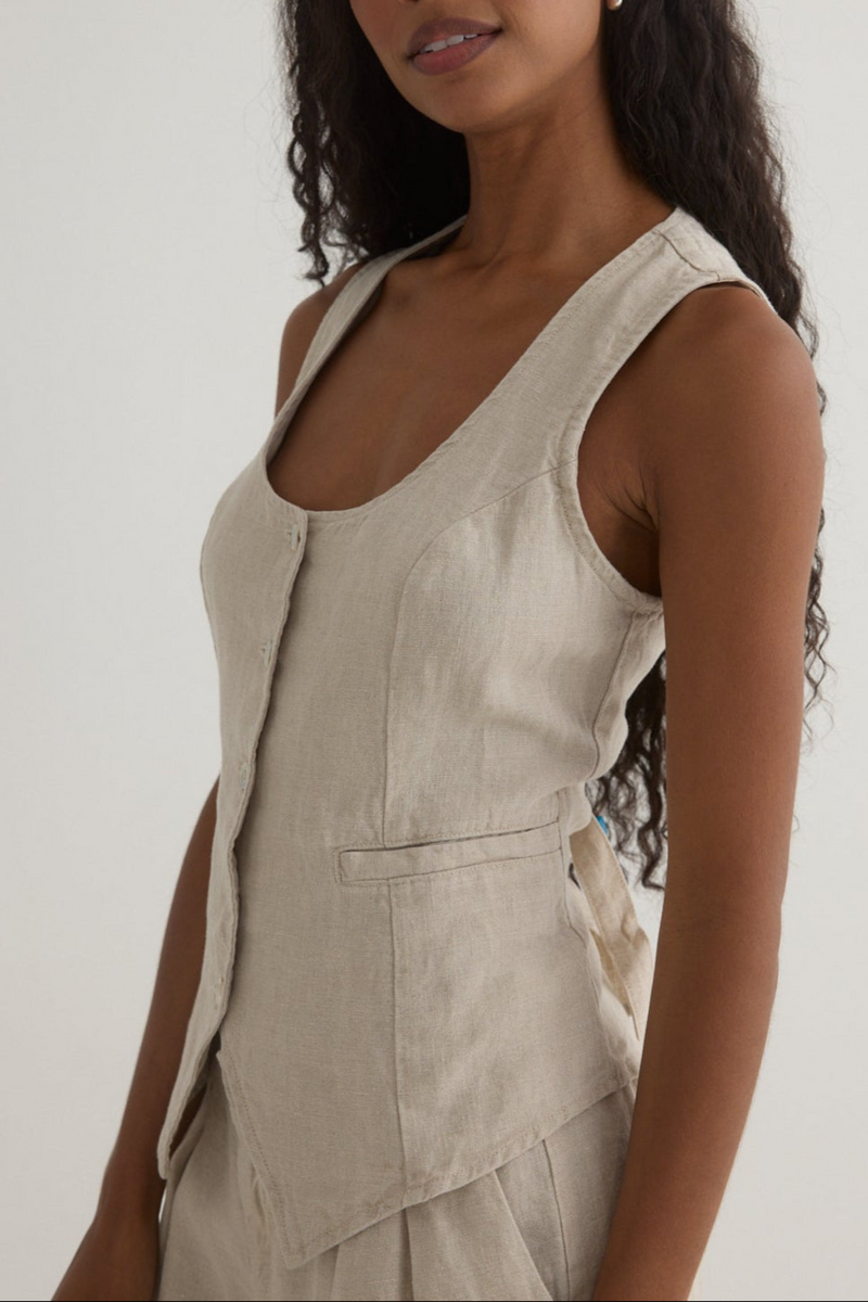 Scoop Neck Vest