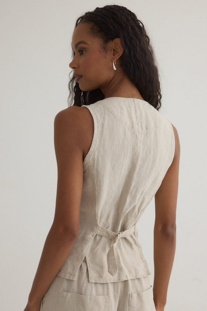 Scoop Neck Vest