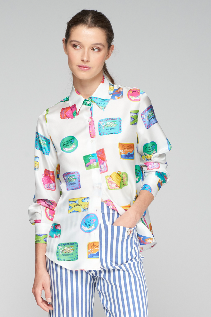Light Gray Mafalda Blouse in Sardinas Seda Print Blouse
