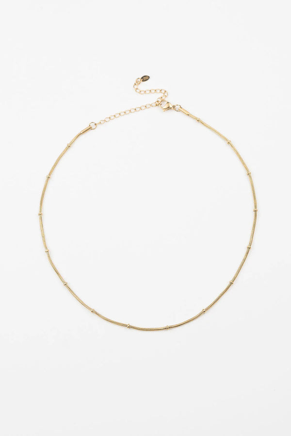 White Smoke New Adore Choker Necklace
